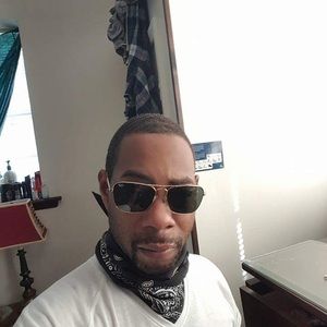 Meet your Posher, Rob